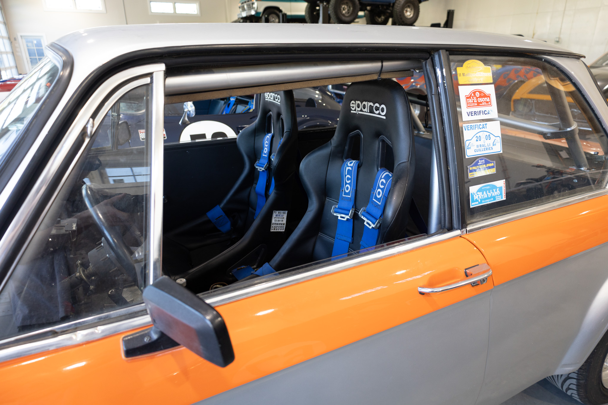 BMW 2002 window